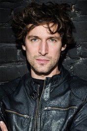 Kamil Przystał as Szeregowy