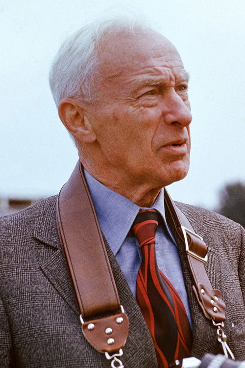 Roman Karmen as Archive footage