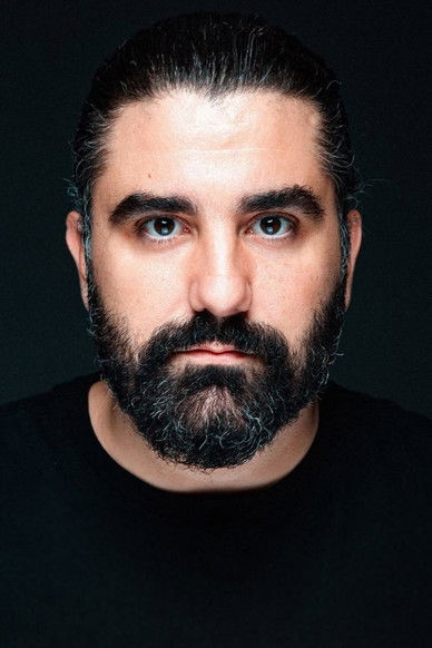 Efe Deprem as Mehmet