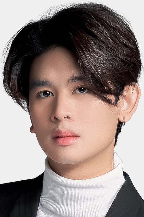 Theechula Wontanawaigoon as Phum