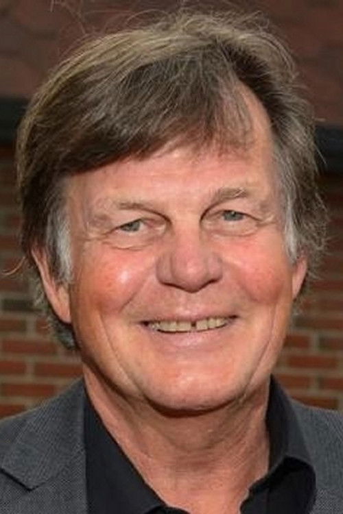 Anders Hatlo as Preben Bang