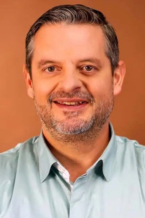 Petar Kalchev as Tosho