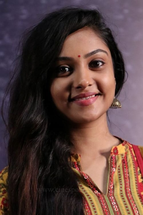 Smruthi Venkat as 