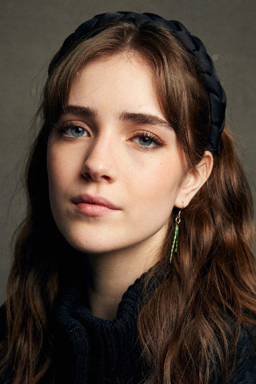 Talia Ryder as Lillian