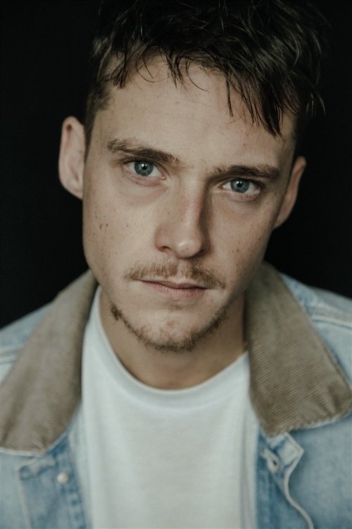 Maël Cordier as Ryan Kowalsky