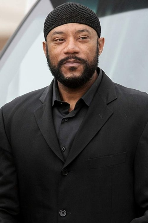 Ricky Harris as Ray