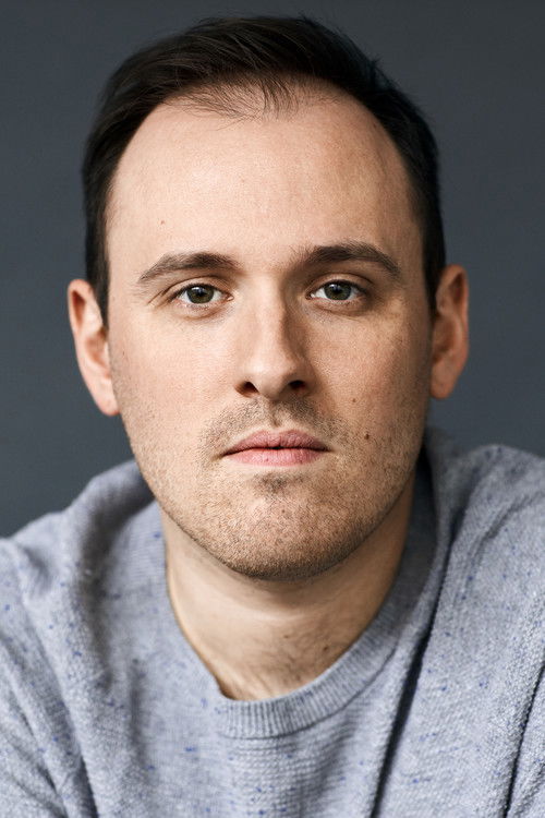 David Strasbourg as Benoit