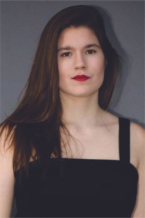 Ana Paula Carvalho as Daniela