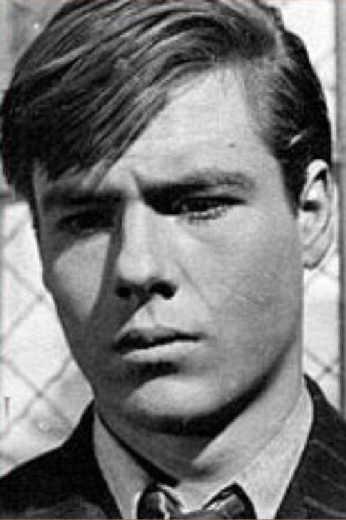 Georgi Naumov as Pesho