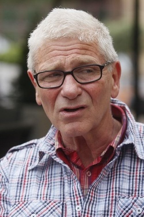 Valentin Venczel as Rostás