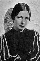 Ina De La Haye as Mere Roget