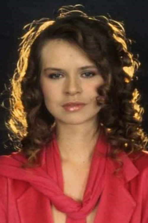 Teresa Ann Savoy as Mary