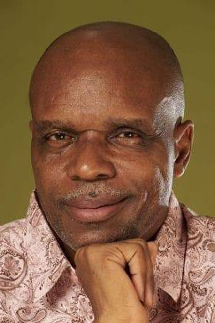 Mike Omoregbee as Oba Ovonramwen