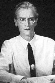 Anne Howard as Daisy