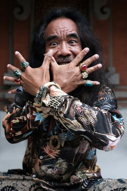 Ketut Rina as Kaler