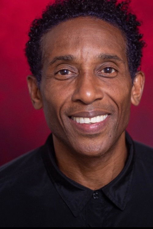 Kevin Leonard as Lance The Crown