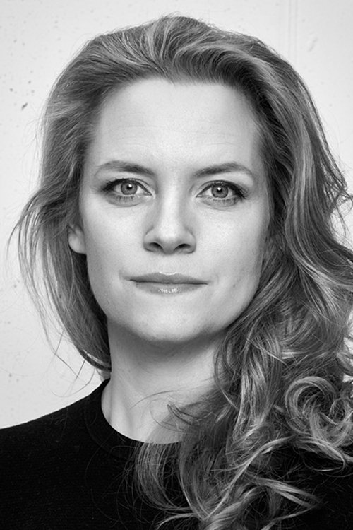 Nina Ellen Ødegård as Inger-Elise
