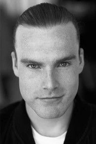 Johnny Byrom as Simon
