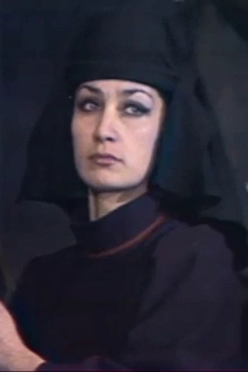 K. Gurunyan as герцогиня Глостерская