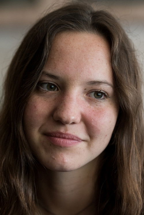 Dorottya Hais as Fanny age 15