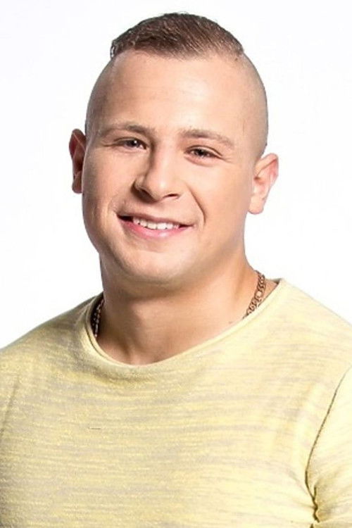 Mateusz Murański as Obscene thug (uncredited)