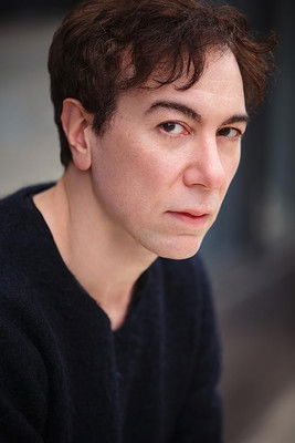 Eben Moore as Rodney De Mole