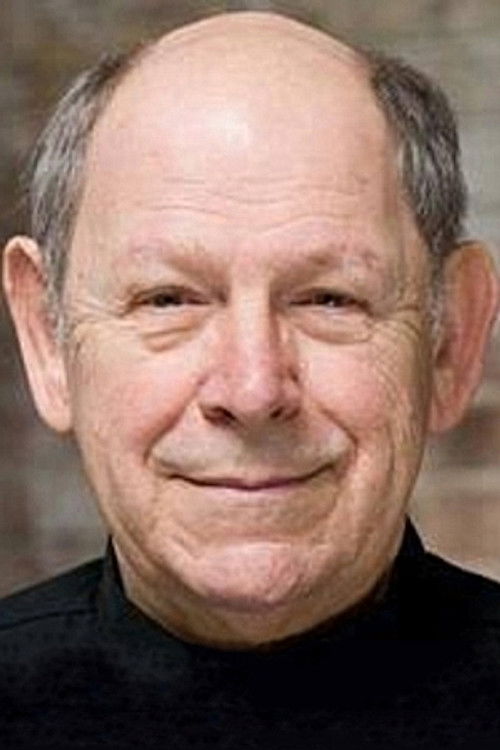 Grahame Andrews as Gabbiano