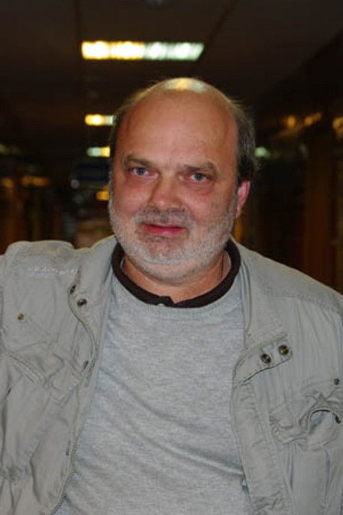 Vladlen Barbe as Pronin