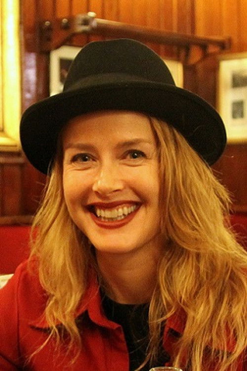 Rachel Arieff as Carol