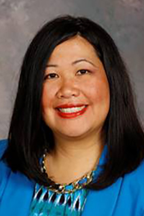 Lori Canlas de Pala as Lisa