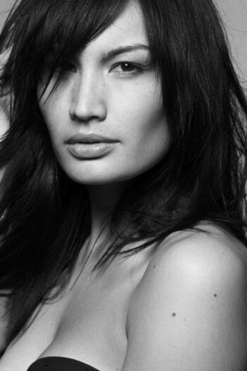 Alanna Vicente as Barista