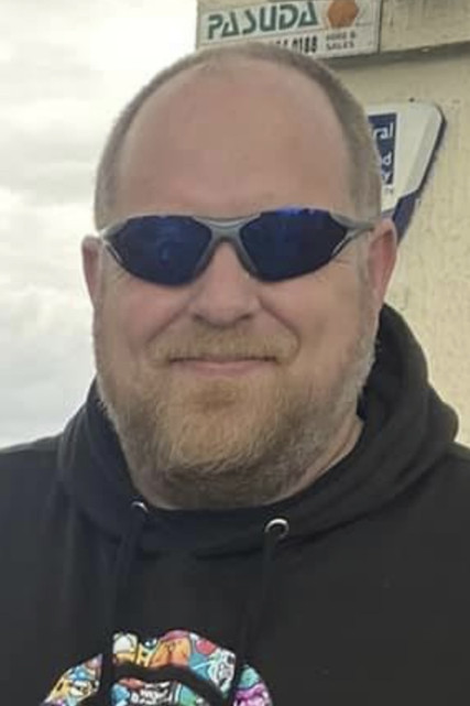 Chris Annable as father