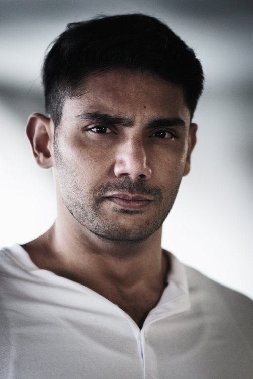 Anshuman Pandey as Scott