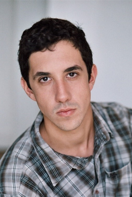 Paul Delbreil as Martin