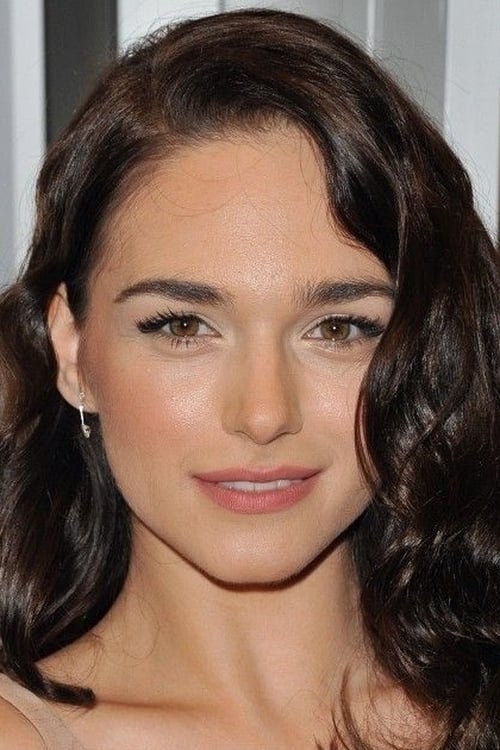 Emanuela Postacchini as Mia