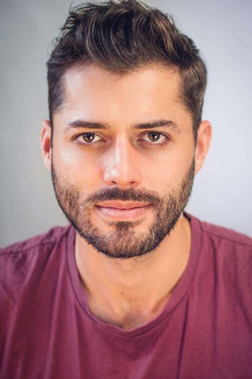 Reuben Turner as New Zealand Soldier