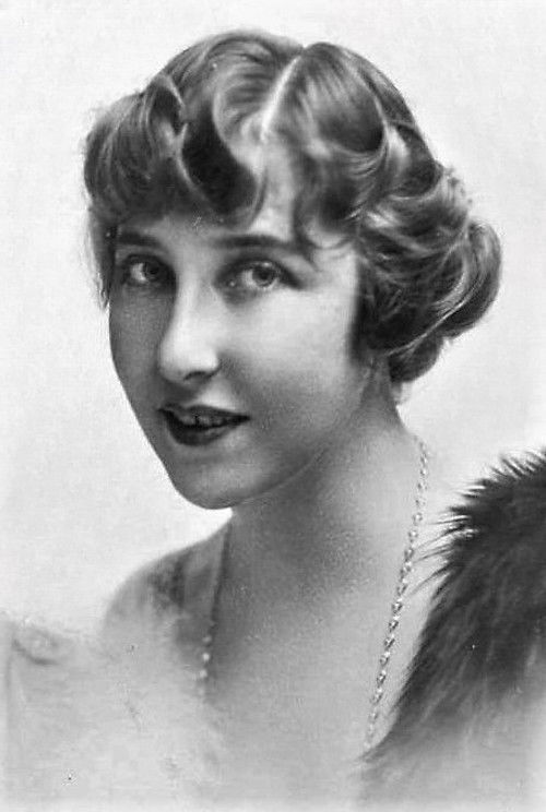 Josephine Whittell as Helga Harris