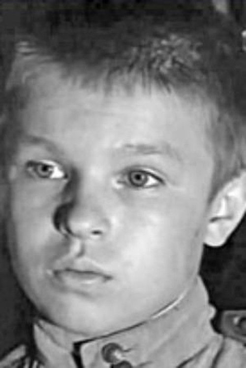 Aleksandr Komarov as 