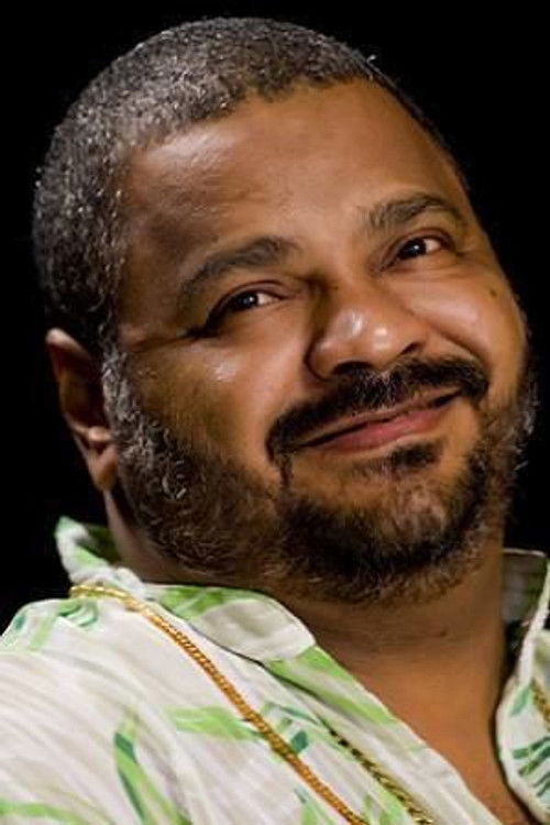 Arlindo Cruz as Self