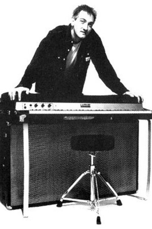 Graham Harvey as Keyboards