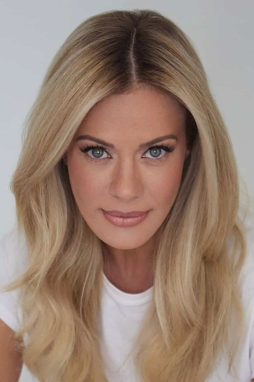 Zeta Makrypoulia as Σοφία Αντωνοπούλου