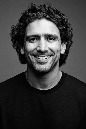 Salim Kéchiouche as Tony