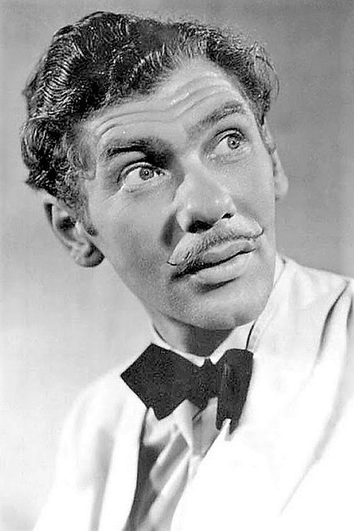 Leonid Kinskey as Sascha