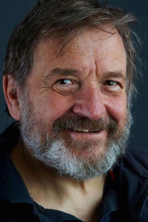 Vitus Zeplichal as Vater