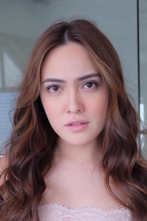 Shandy Aulia as Langgir Janaka