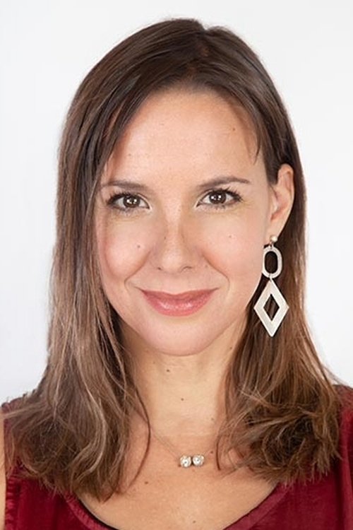 Francisca Opazo as Martin's Girlfriend