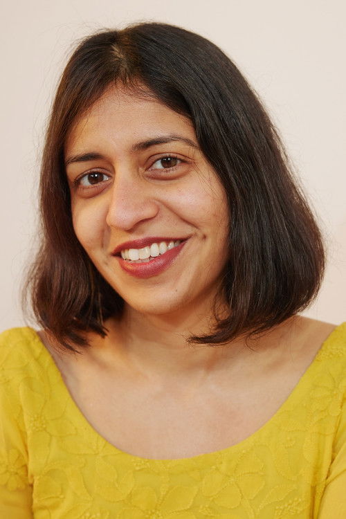 Shuchi Talati as Mira