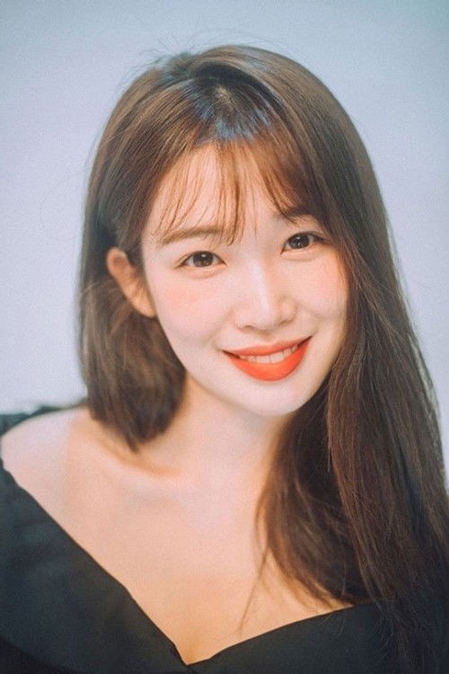 Kim So-bin as Jeong-hee