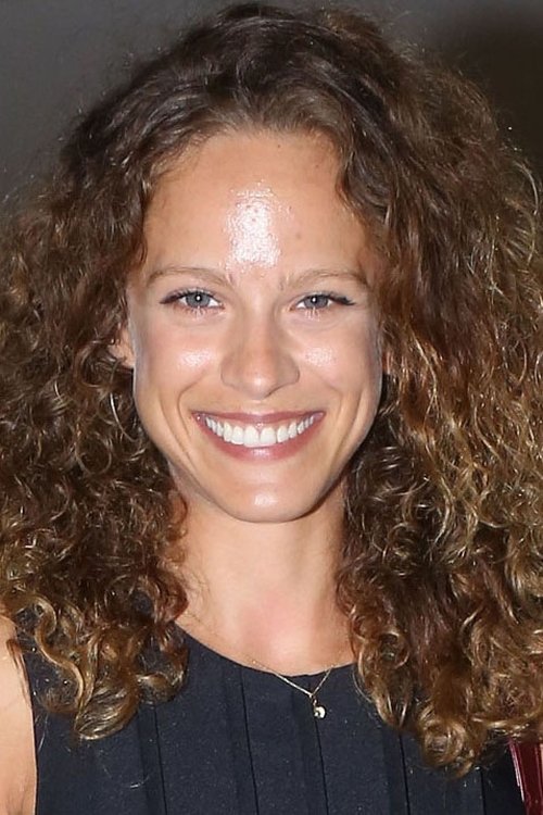 Elli Tringou as Maria