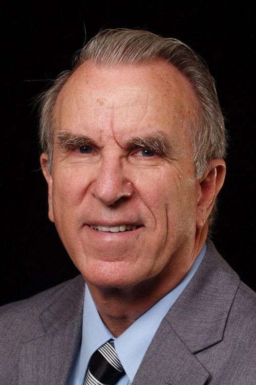 Douglas DeLisle as Bernie